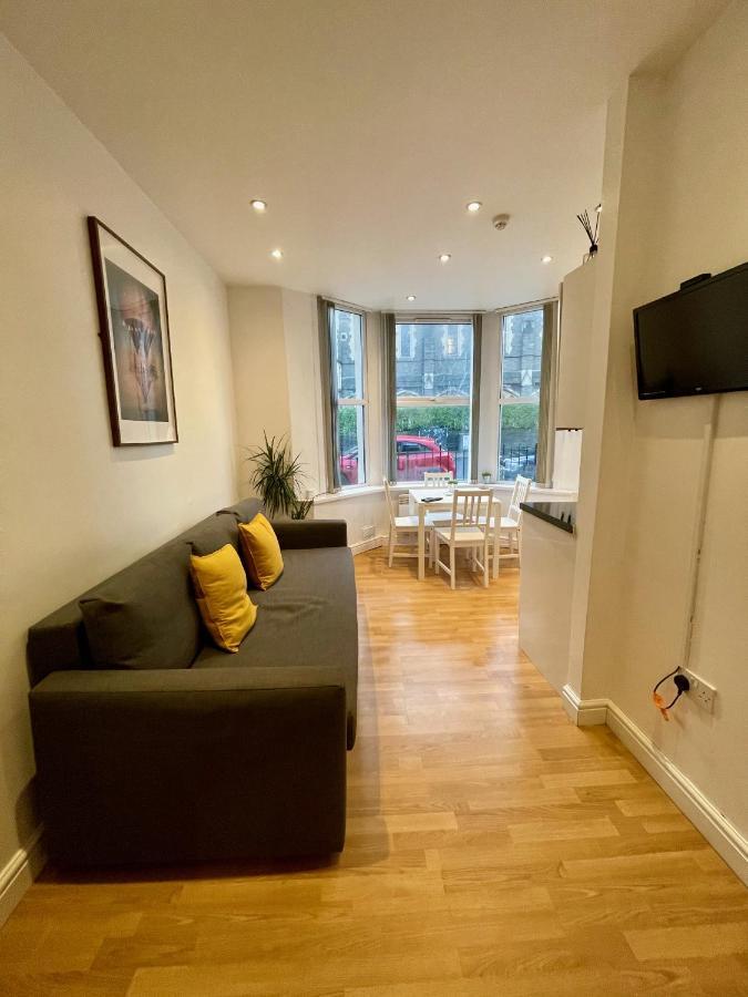Bute Park Apartment W/ Heating + Private Bathroom Кардиф Екстериор снимка