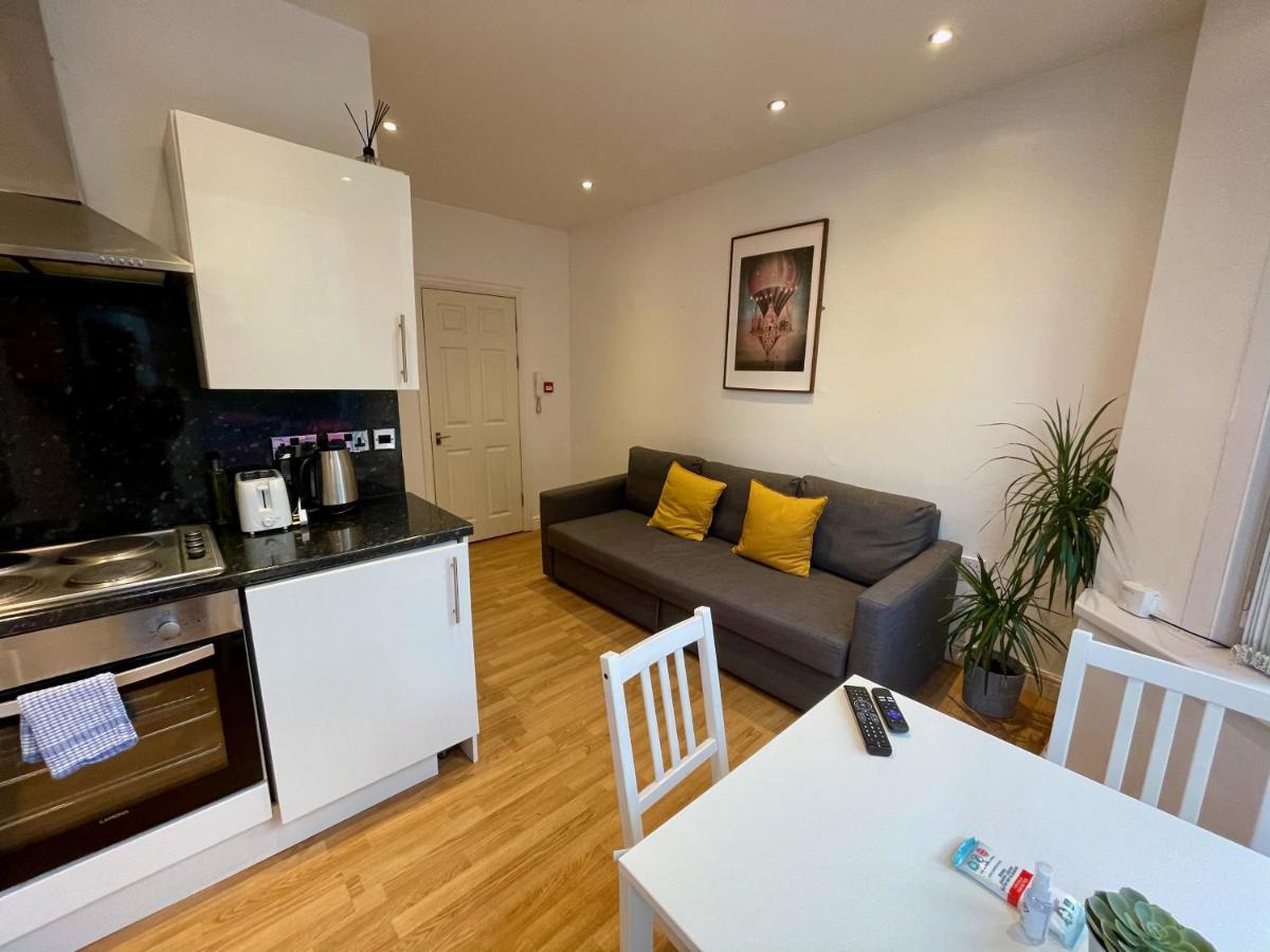 Bute Park Apartment W/ Heating + Private Bathroom Кардиф Екстериор снимка